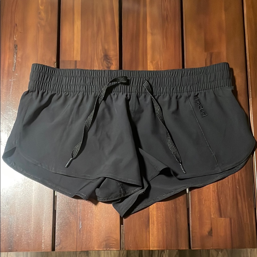 Rip Curl Women's Shorts - Size medium